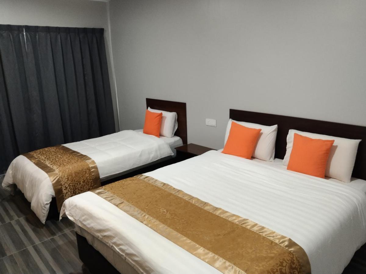 One World Hotel Kulai Kültér fotó